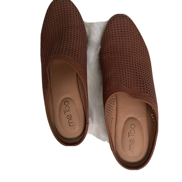 ME TOO ZARA MULE SHOES SIZE 10 beige/black/tan colors available. $20 each. - Picture 3 of 3